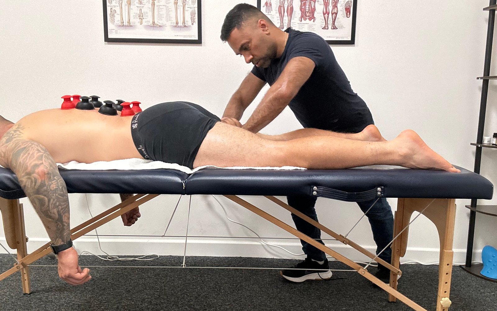 Hitanshu-massaging